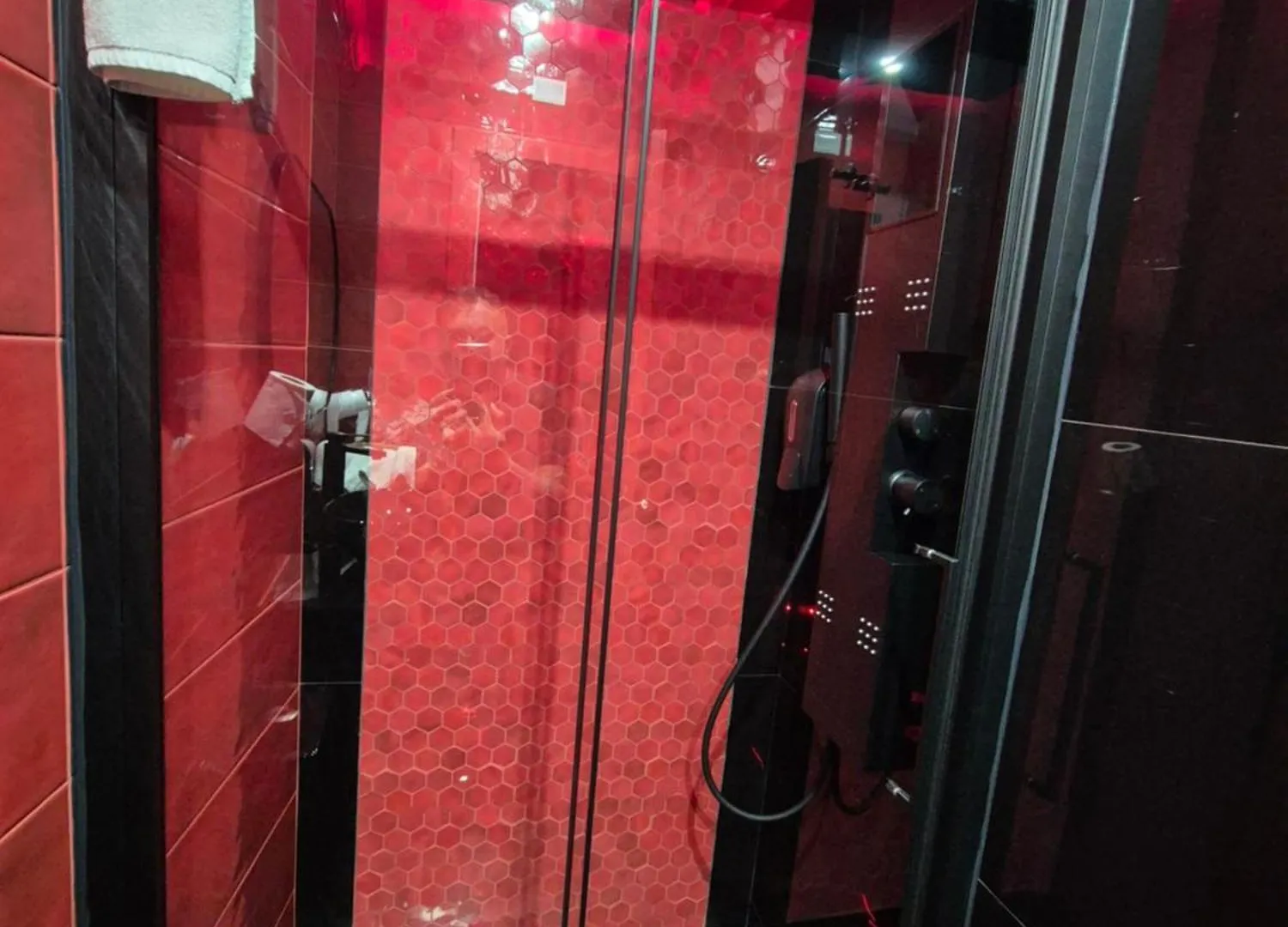 Love hotel Albicocche House Catania Hotel